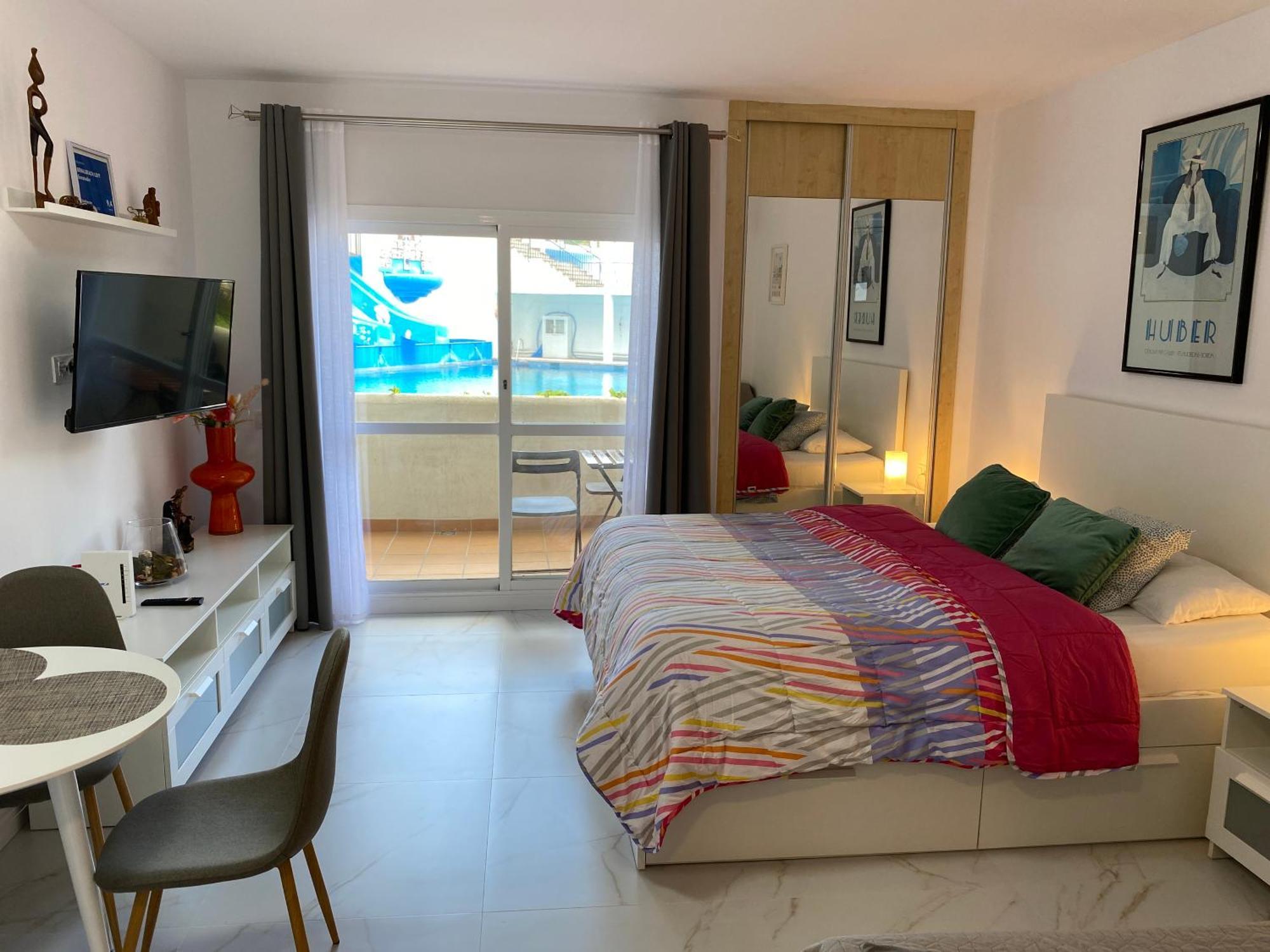 בנאלמדנה Benalbeach Loft Encatador מראה חיצוני תמונה