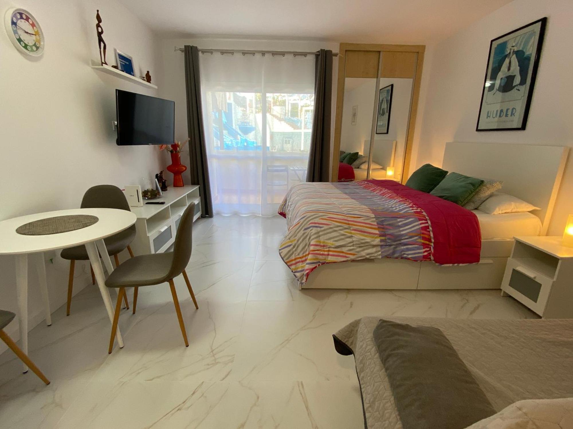 בנאלמדנה Benalbeach Loft Encatador מראה חיצוני תמונה